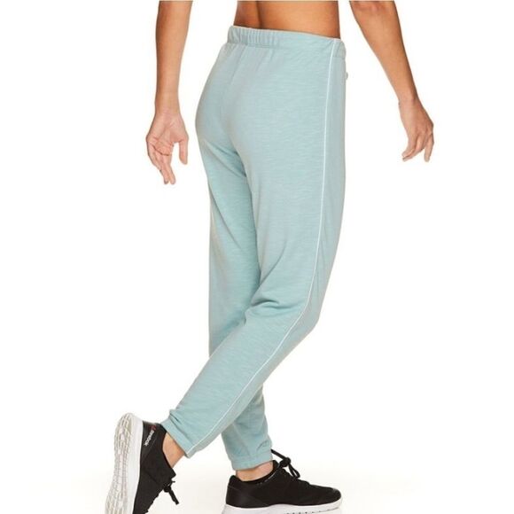 Reebok edge 7/8 length Elastic cuff pant - Picture 3 of 10